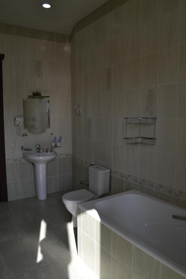 Pamir Hotell Tasjkent Exteriör bild