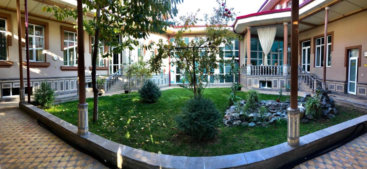 Pamir Hotell Tasjkent Exteriör bild